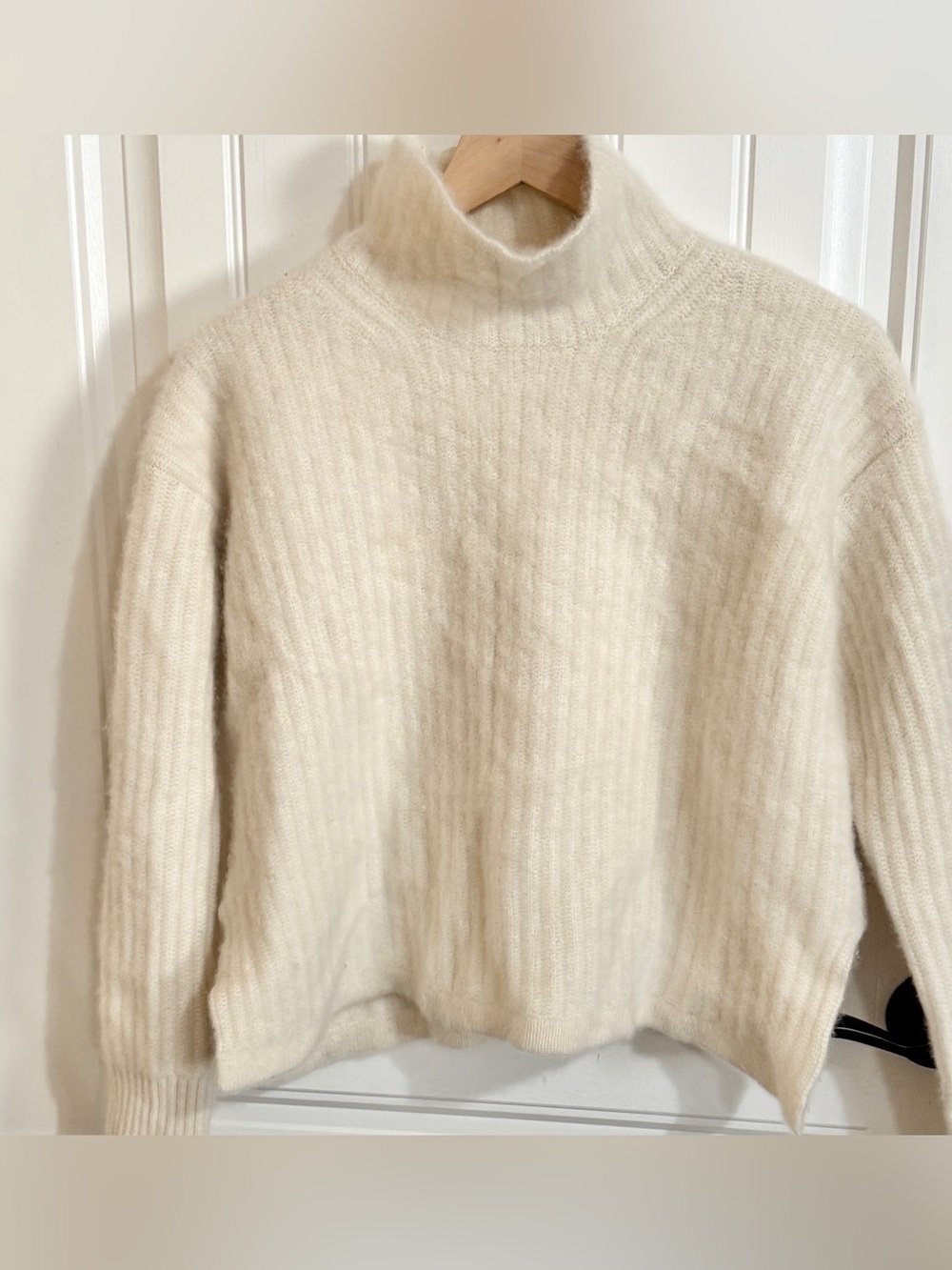 James Perse 100% Cashmere Ribbed Mock Neck Sweater Ivory Size 4 Soft Plush Luxe